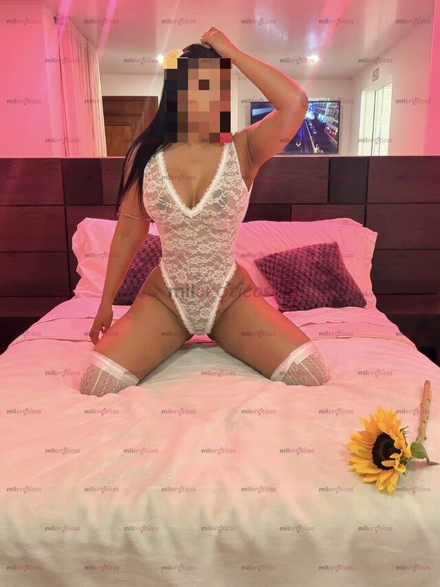 FOTOS DE HERMOSA MUJER PELI NEGRA GRANDOTA ELEGANTE TAL CUAL COMO EN LA FOTO
