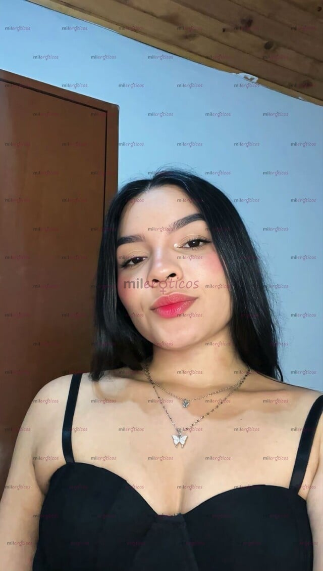 FOTOS DE DISPONIBLE SOLO PARA HOMBRES QUE SABEN LO QUE QUIEREN