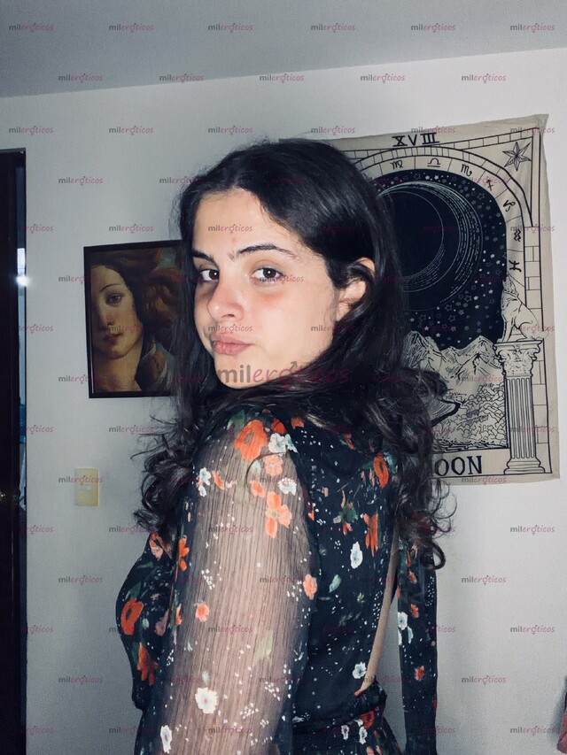 FOTOS DE HERMOSA MUJER TRANS DISPONIBLE EN TU ZONA