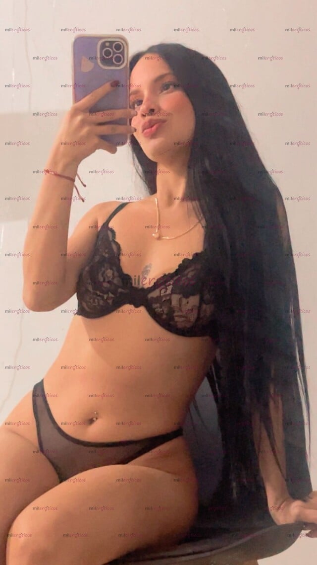 FOTOS DE HOLA BABY SOY MÍA ACOMPÁÑAME A VIVIR MOMENTOS DELICIOSOS