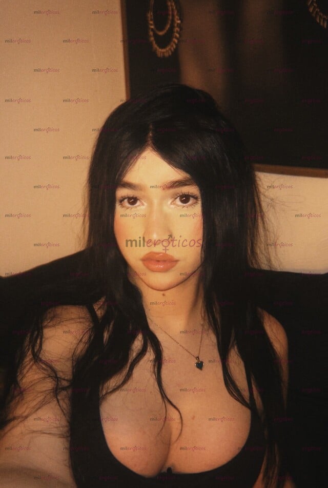 FOTOS DE LA MÁS FEMENINA DEL PORTAL Y LA MÁS HOT Y LINDA