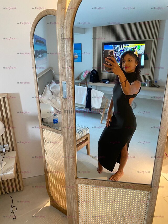 FOTOS DE LISTA PARA COMPARTIR UNA CITA SENCILLA PERO SIGNIFICATIVA