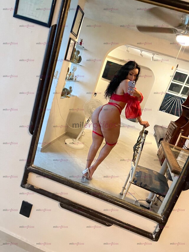 FOTOS DE TU HERMOMOSA LUNA Y CALIENTE Y MUY CACHONDA DE NUEVO EN TU CUIDAD LLÁMAME..