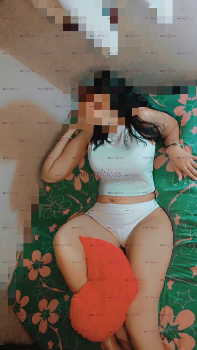 FOTOS DE PASA UN MOMENTO DELICIOSO CON ESTA HERMOSA FLAKA