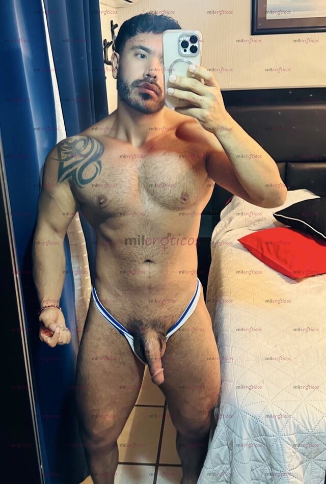 FOTOS DE NALGON Y VERGON DISPONIBLE PARA TI . ATIENDO SOLO A HOMBRES !!