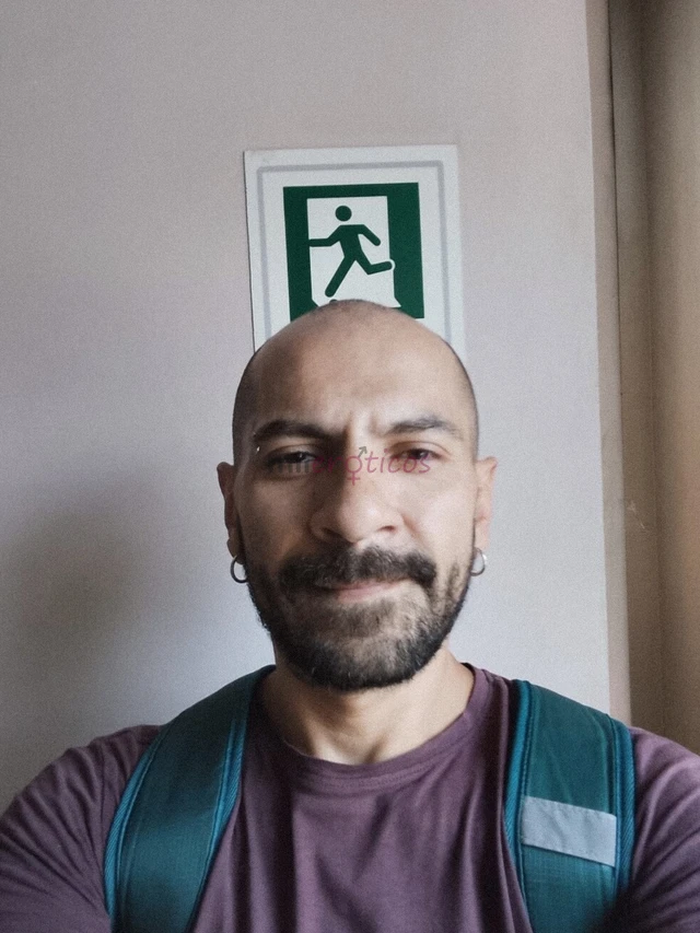 Dale un momento de descanso disfrute y relajacion a tu cuerpo ofrezco servicio de masaje relajante y sensitivo total discrecion y privacidad cuento co...