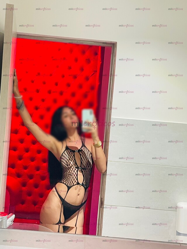 FOTOS DE DIOSA ARDIENTE Y SOFISTICADA: DELICADA EN APARIENCIA, SALVAJEMENTE DOMINANTE EN