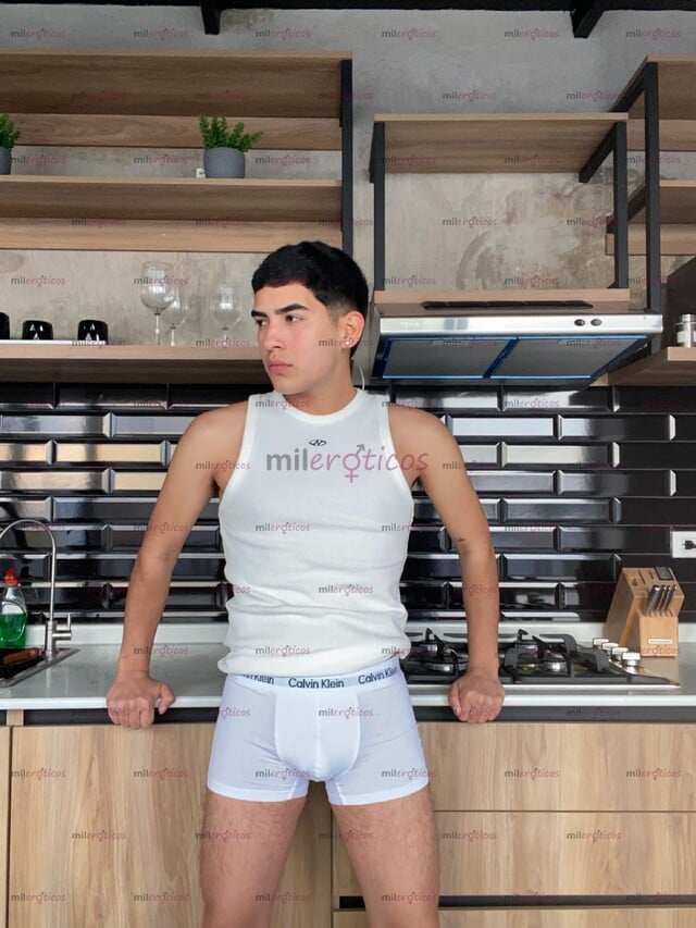 FOTOS DE QUIERES LECHE FRESCA DE JÓVEN VERGON 19 AÑOS! INTER VERGON DISPONIBLE CON LUGAR
