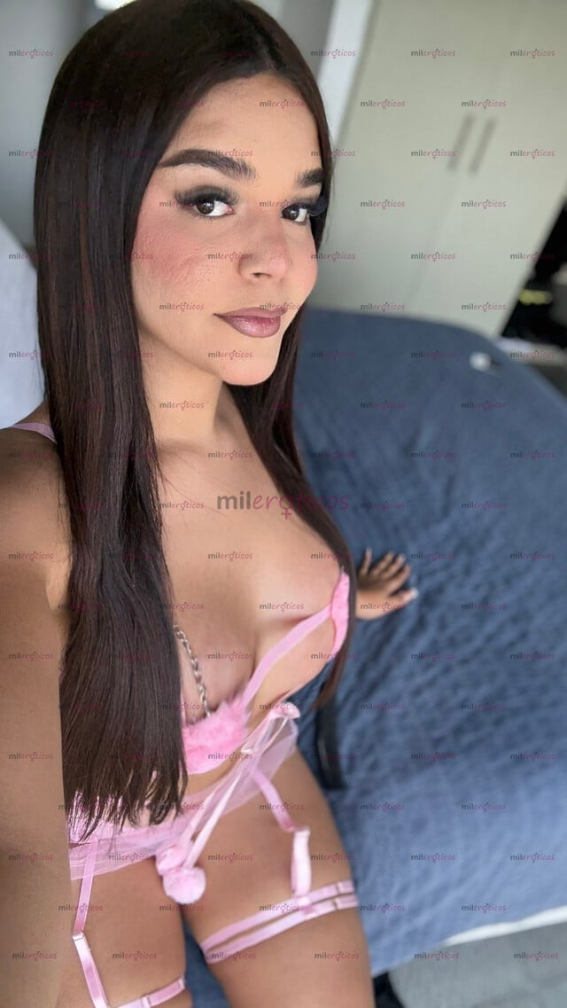 FOTOS DE CON LUGAR! SEXY TRANSGIRL CON 20 AÑITOS NINFÓMANA VEN RÓMPEME EL CULO