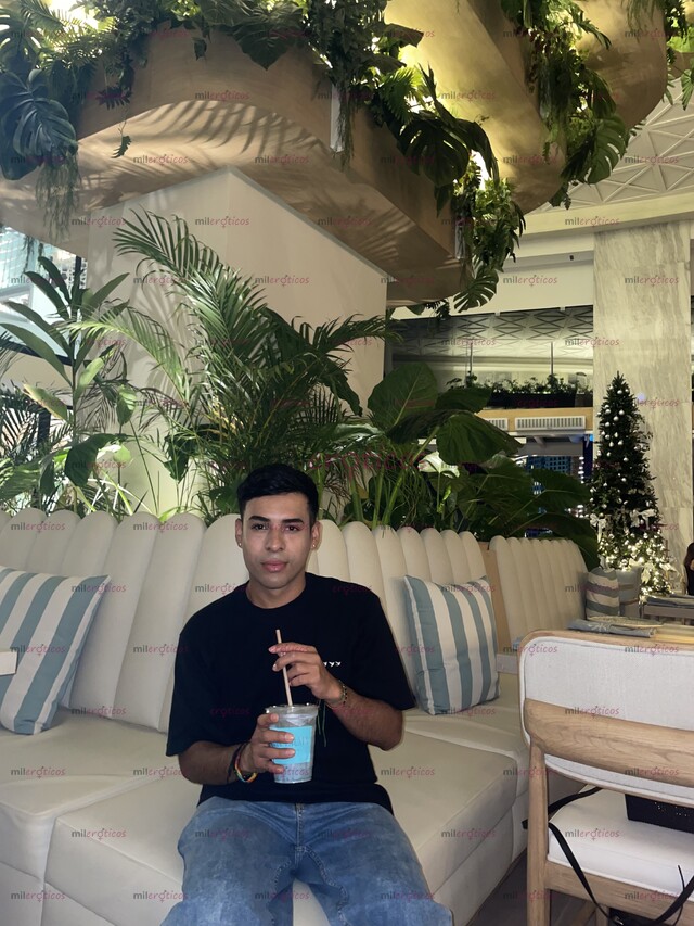 FOTOS DE JOVENCITO COLOMBIANO MUY DISCRETO DE VISITA EN CANCÚN