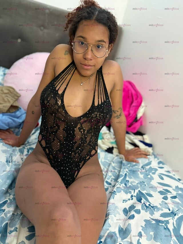 FOTOS DE CORAZON SOY SASHA Y TENGO SUPER PROMOS PARA QUE LA PASEMOS RICO PAPI!!