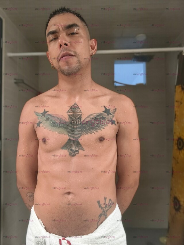 FOTOS DE ACTIVO VARONIL CON ACTITUD DOMINANTE. SI TE GUSTA SENTIR QUE LLEVE EL CONTROL