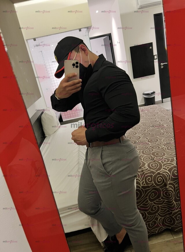 FOTOS DE RICO NALGÓN PIERNUDO VERSÁTIL PASA UN MOMENTO ÚNICO