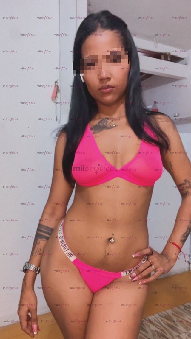 FOTOS DE FLAQUITA PELINEGRA. ESTOY NUEVAMENTE AQUÍ EN TU CUIDAD ..