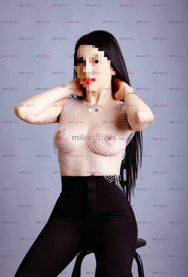 FOTOS DE BELLA Y SEXI BLANCA DE CUERPECITO ESBELTO Y CINTURITA