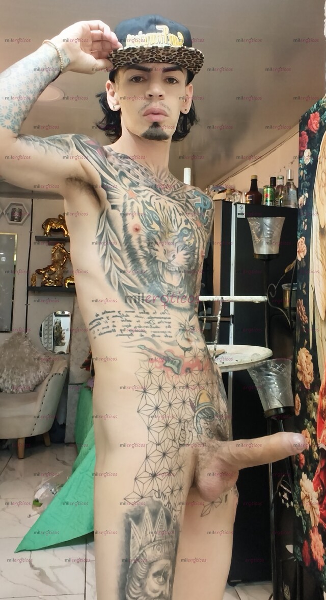 FOTOS DE FLACO ACTIVO BLANCO TATUADO MORBOSO CON SITIO