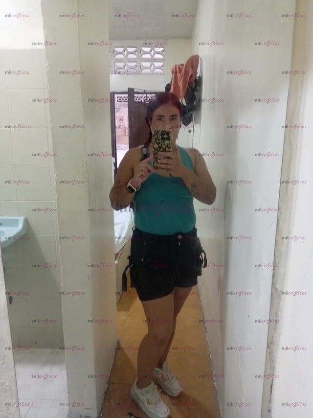 FOTOS DE MORENITA AMOROSA DISPUESTA A COMPLACERTE DE LA. MEJOR MANERA