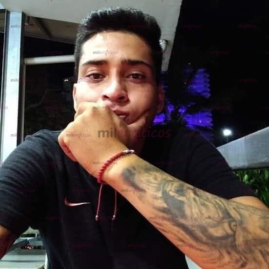 FOTOS DE SOY EL AMANTE PERFECTO . SUPER PROFESIONAL HIGIÉNICO BIEN VESTIDO ALTO 1