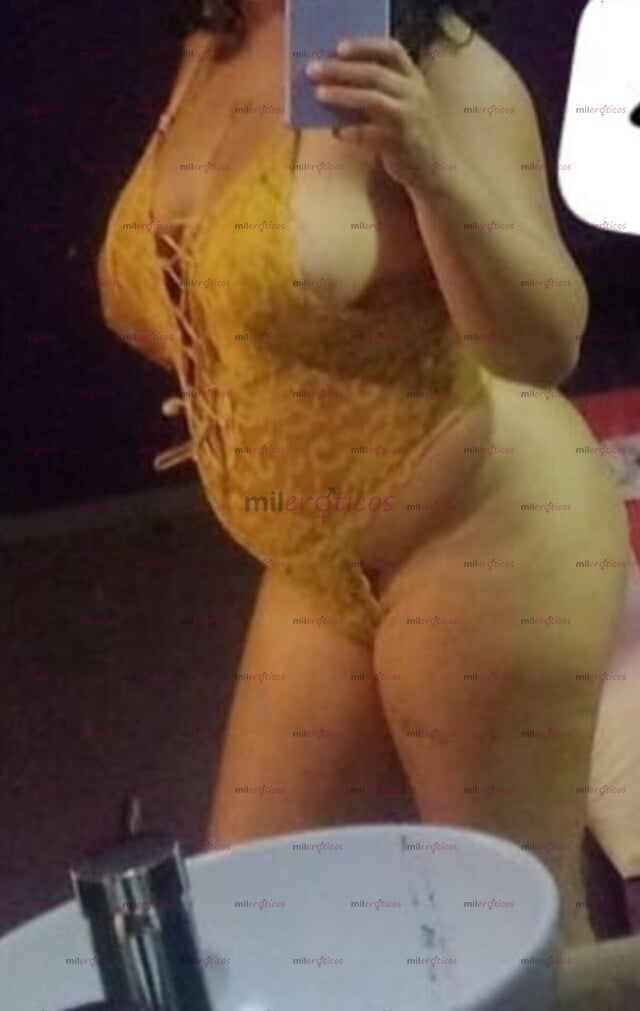 FOTOS DE SUPER TETONA Y SUPER CALIENTE! SUPER COMPLACIENTE!