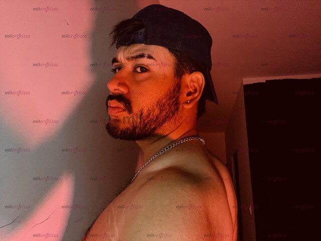 FOTOS DE CHICO 22 ACTIVO, SEGURO Y LISTO PARA CONSENTIRTE