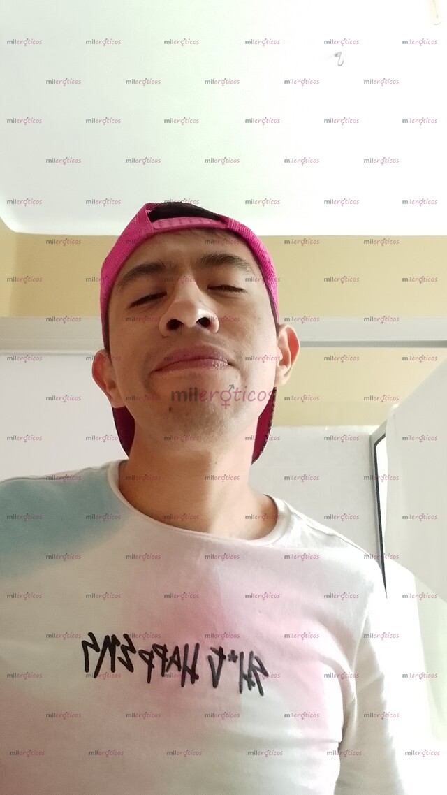 FOTOS DE MASAJE RELAJANTE, FINAL FELIZ OPCIONAL. GAY, ROL PASIVO.