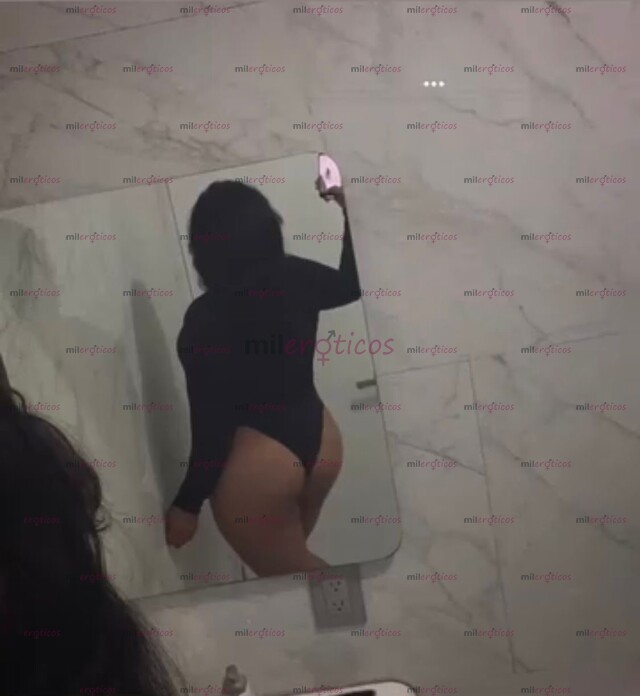 FOTOS DE CHICA PLUS FANTASIOSA CON MUCHA LECHE Y CULO GRADE PARA REVENTAR