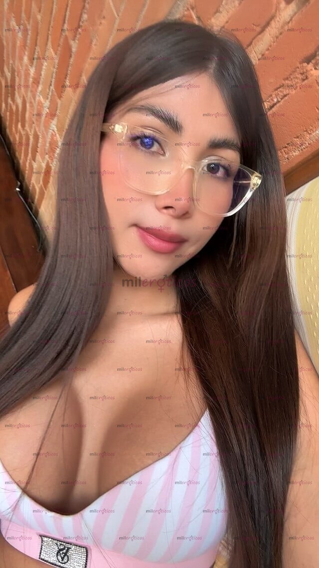 FOTOS DE HELLEN RICA NENA FLAQUITA, SEXY CUERPO CARIBEÑO