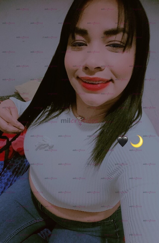 FOTOS DE HERMOSA MORENA NALGONA PARA COMPLACERTE NUEVA