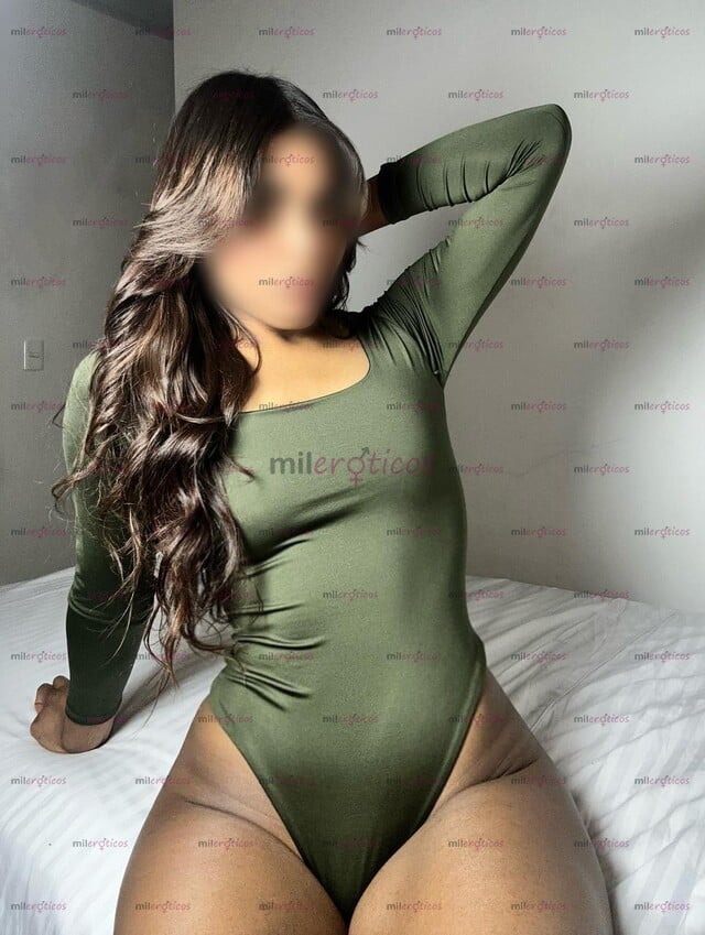 FOTOS DE HERMOSA Y DELICIOSA MORENA PIEL CANELA SUAVE Y DELICADA