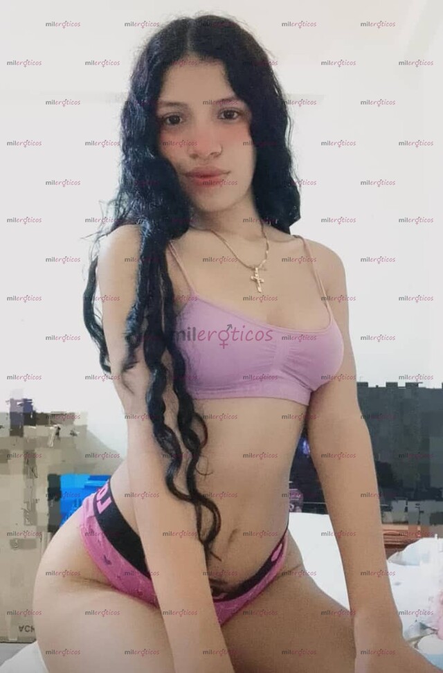 FOTOS DE SOY UNA CHICA CALIENTE DIVERTIDA EXTROVERTIDA Y MUY CARIÑOSA BEBE