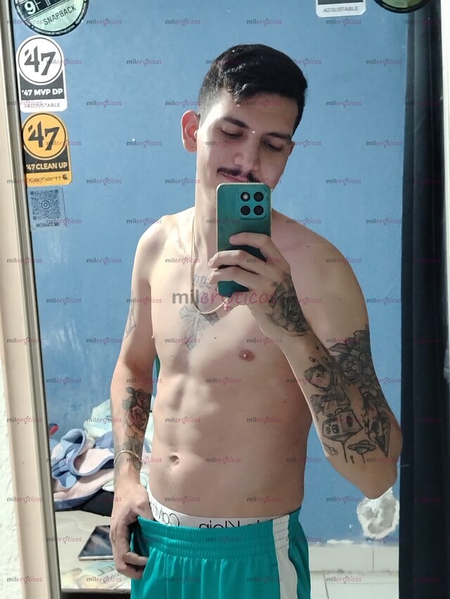 FOTOS DE CHACAL FLACO DOTADO DELGADO Y ALTO XL PARA COMPLACERTE