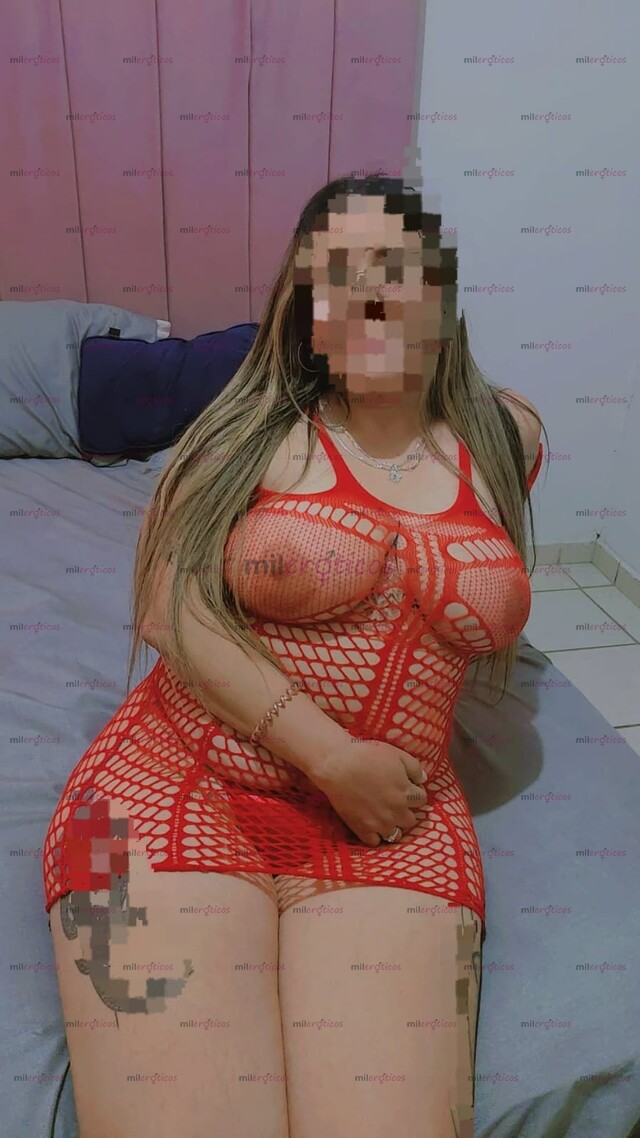 FOTOS DE MUY PUTONA Y COMPLACIENTE DAME TU VERGA EN 4