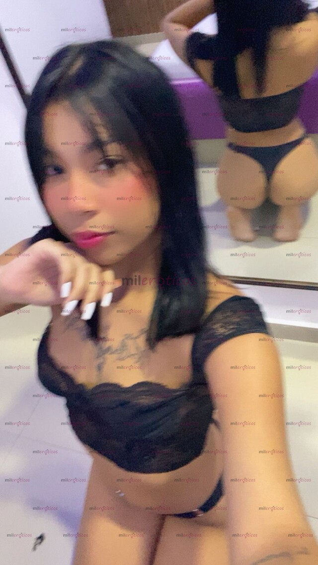 FOTOS DE TIERNA PELINEGRA SEXY BIEN ARDIENTE DISPUESTA A TI MI AMOR