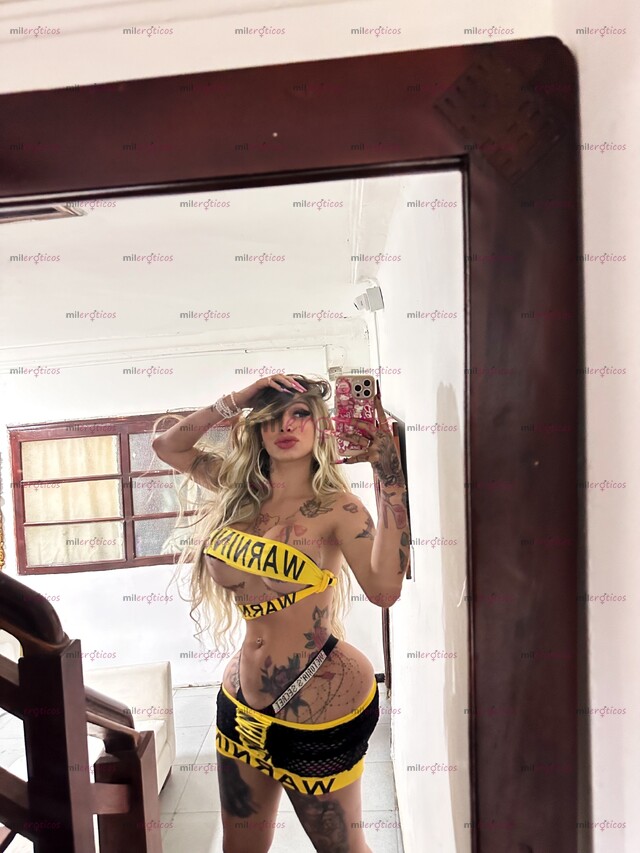 FOTOS DE EXÓTICA EXTRIPER CON CURBAS QUE TE VOLVERÁN LOCO