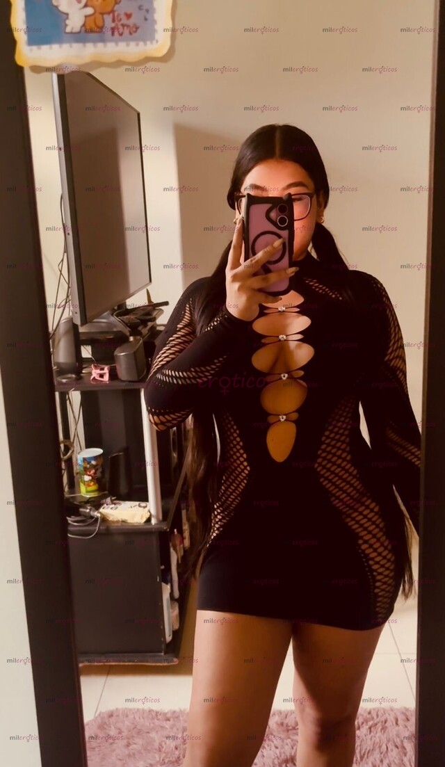 FOTOS DE MÍA, COQUETA Y CALIENTE, SUMISA Y TRAGONA VIP