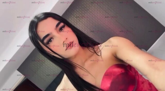 FOTOS DE PRECIOSA FLACA DE ROSTRO ANGELICAL FEMENINA, CALIENTE Y SEXY, CONTÁCTAME