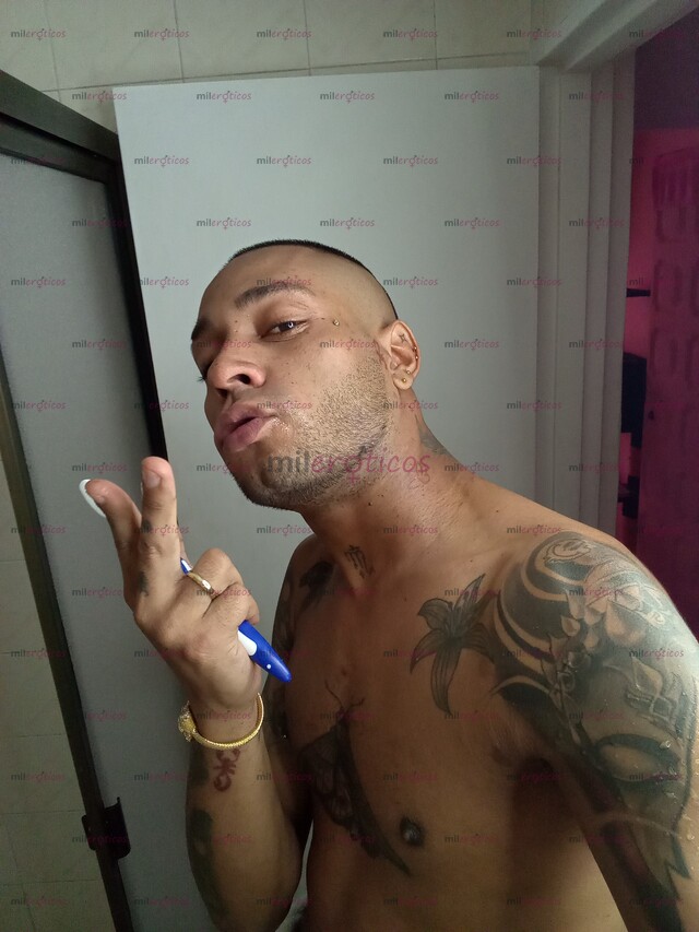 FOTOS DE MORENO DOMINANTE 22CM PLACENTEROS DE PASO EN TU CUÍDAD