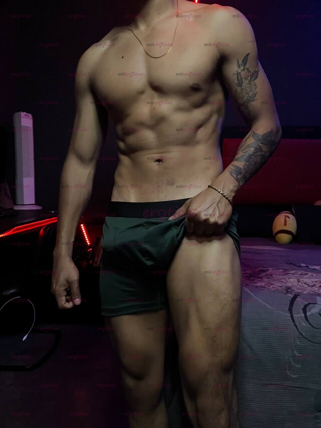 FOTOS DE CHICO ATLÉTICO Y MAS, LLÁMAME PARA AGREGAR TU CITA