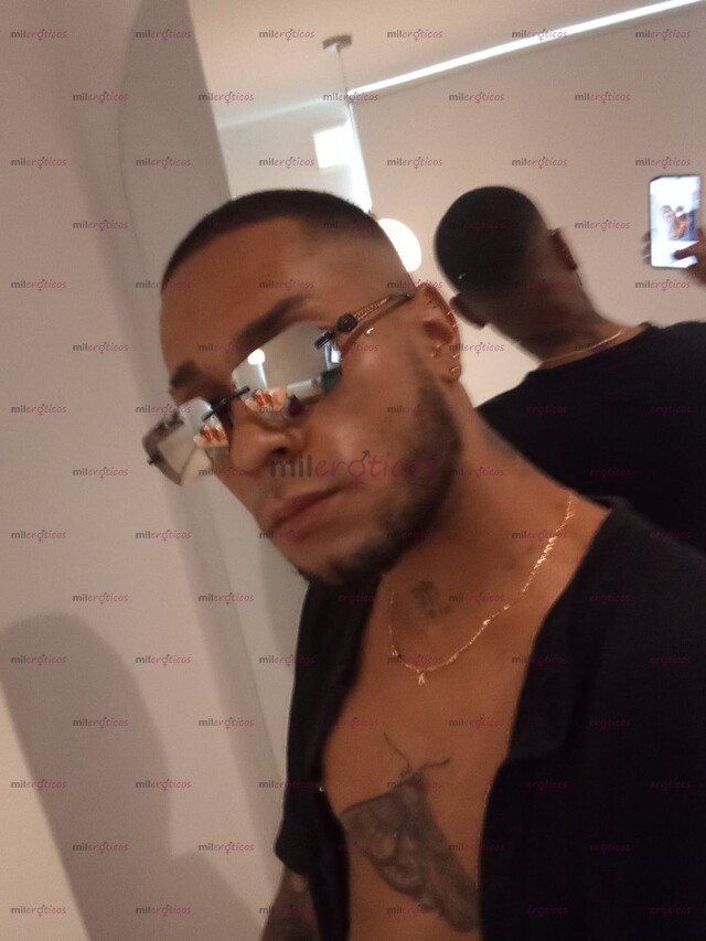 FOTOS DE MORENO DOMINANTE 22CM PLACENTEROS DE PASO EN TU CUÍDAD