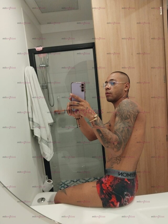 FOTOS DE MORENO DOMINANTE 22CM PLACENTEROS DE PASO EN TU CUÍDAD