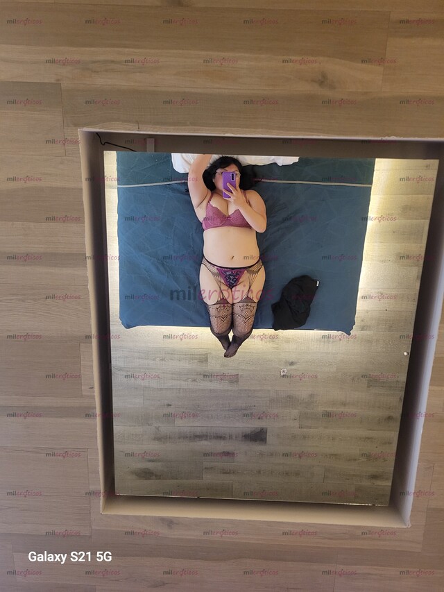 FOTOS DE ARÎÎSAMY TU GORDITA CACHONDA TE ESPERA