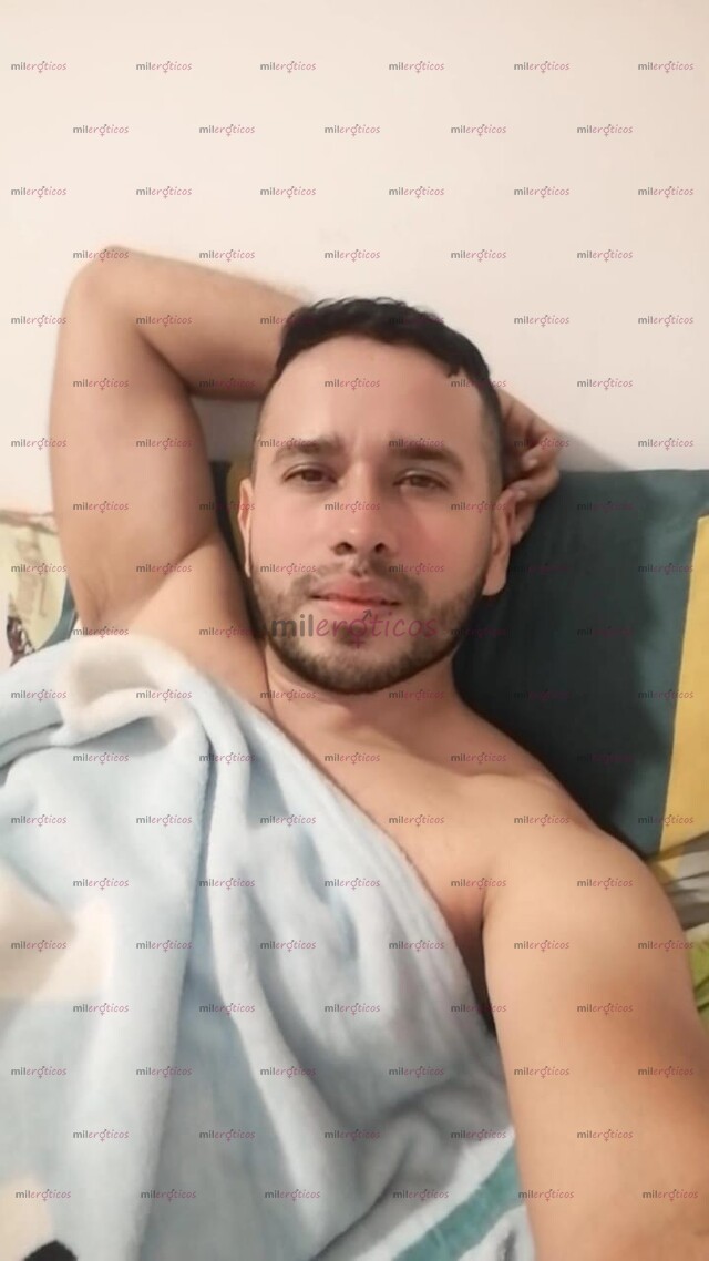 FOTOS DE HOMBRE CABALLERO Y DISCRETO QUE PRESTA SUS SERVICIOS DE COMPAÑÍA.