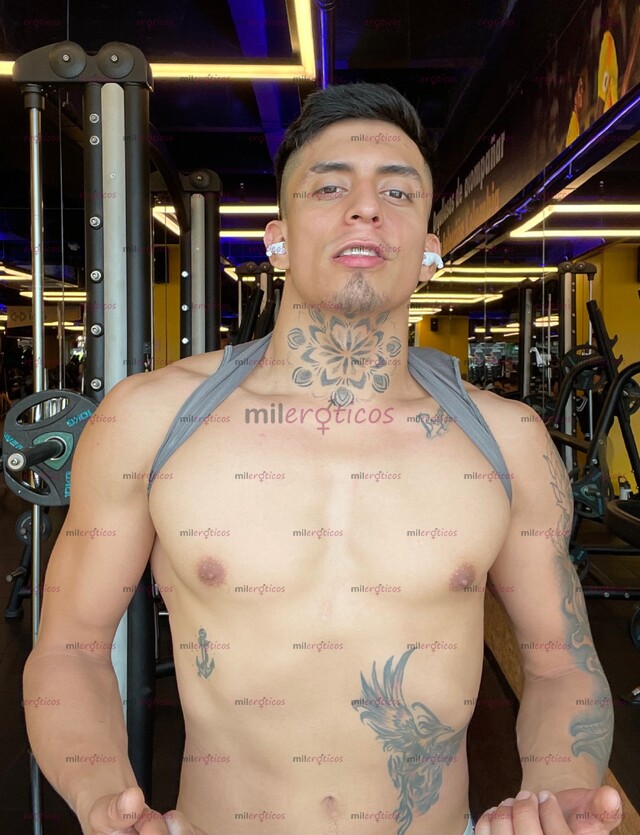 FOTOS DE MODELO MASAJISTA PÁSALA CHIMBA ARRECHO VRG