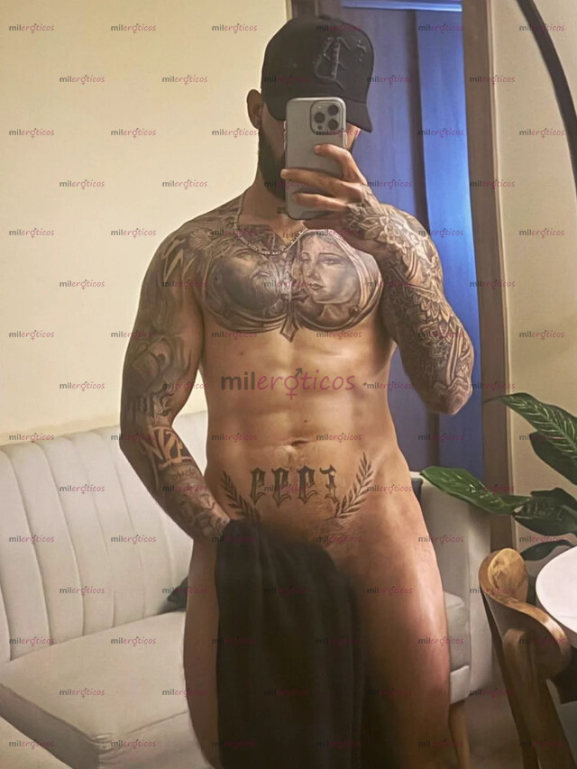 FOTOS DE HOLA, SOY CARLOS, UN JOVEN APASIONADO Y SOFISTICADO. SOY UN HOMBRE CARISMÁTICO