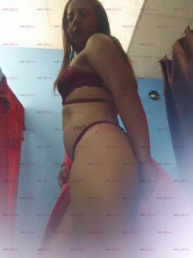 FOTOS DE RUBIA CALIENTE Y COMPLACIENTE CON MASAJES EROTICOS Y ANAL