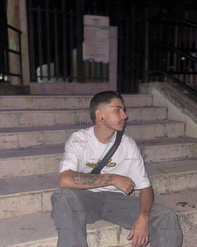 FOTOS DE POLLO DE 20 MUY CALIENTE ARRECHO COMPLACIENTE Y LECHERO