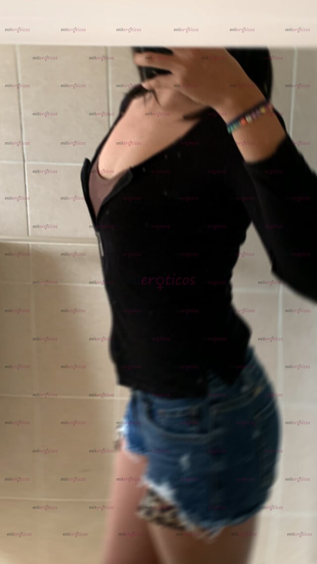 FOTOS DE CHICA ALTA, DELGADITA UN POQUITO TÍMIDA, BONITA Y ATENTA