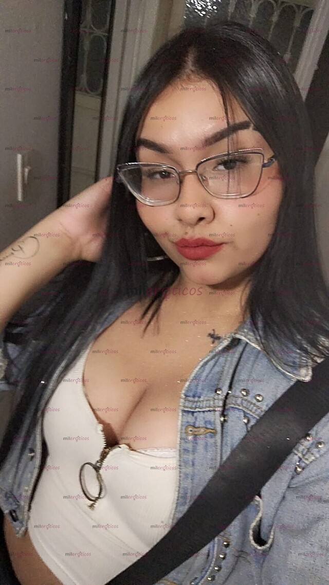 FOTOS DE NUEVA, TU CIUDAD PELINEGRA HERMOSA FLACA ESPERANDO POR TI