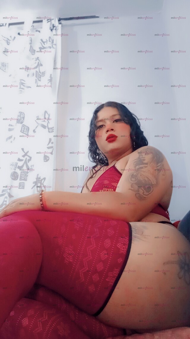 FOTOS DE DELICIOSO BOMBON PAR QUE TE DELEITES CON LO DULCE Y SEXY QUE PUEDO SER ..