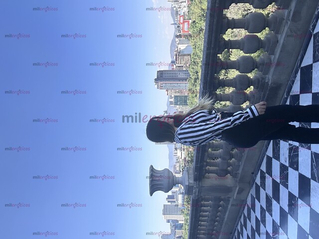 FOTOS DE DULCE COLOMBIANA DESEOSA DE VERTE Y CONSENTIRTE